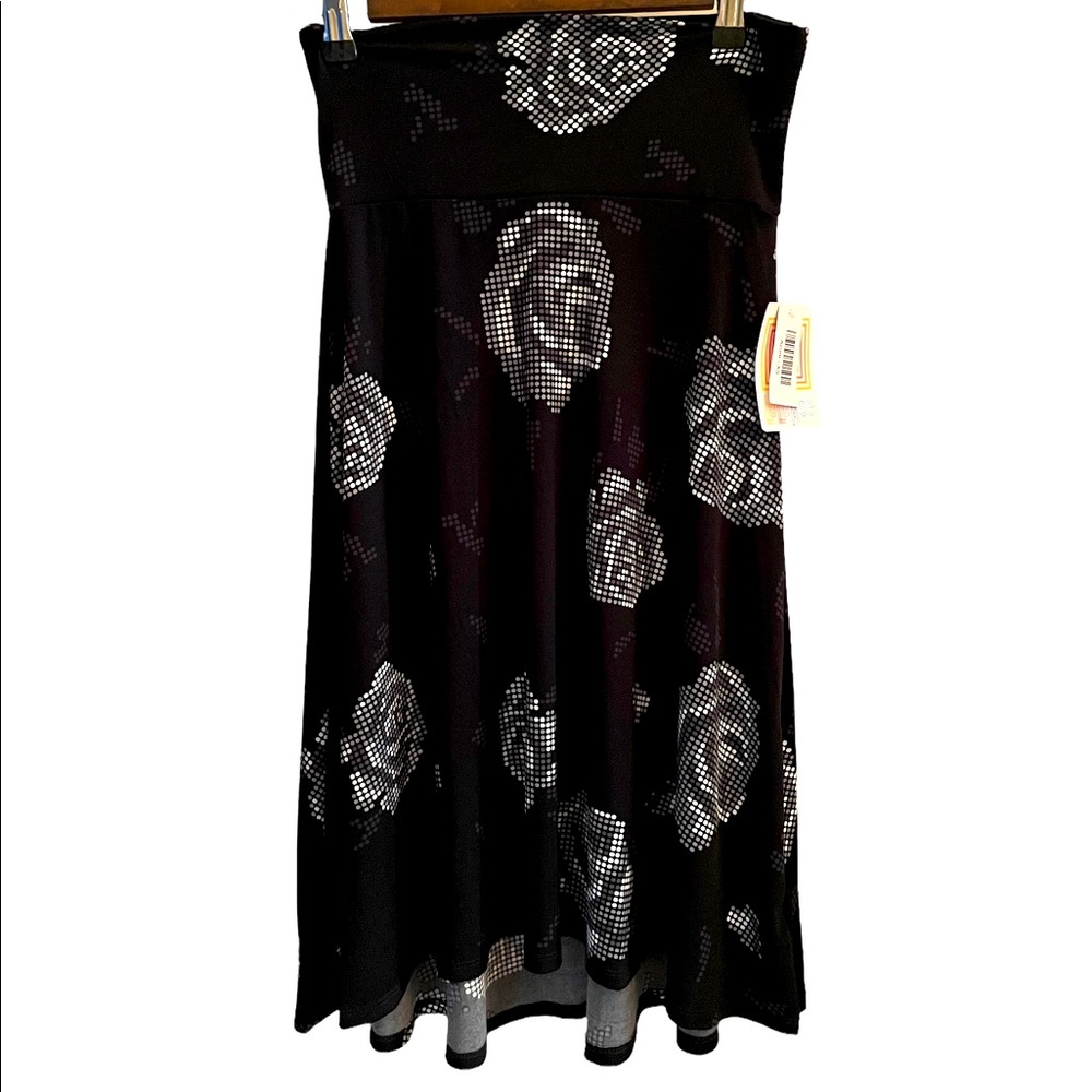 LuLaRoe Azure Black Digital Rose Skirt XS NWT